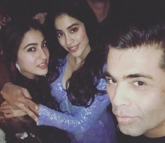 VIDEO: Paparazzi call Janhvi Kapoor by Sara Ali Khan's name; Here's how 'Dhadak' actress reacted!