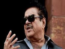 Shatrughan Sinha hits back at Rudy; says \