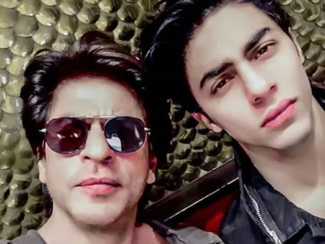 Shah Rukh Khan’s son Aryan Khan’s Facebook account hacked Shah Rukh Khan’s son Aryan Khan’s Facebook account hacked, star kid posts message on Instagram