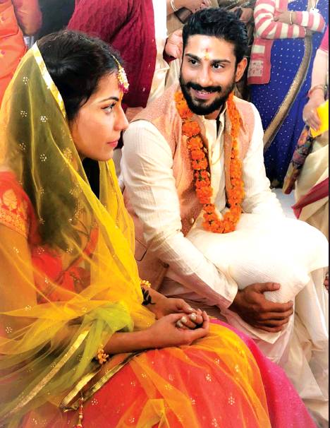 Prateik Babbar-Sanya Sagar Wedding: Here are couple's pics-videos from haldi & mehendi ceremony!
