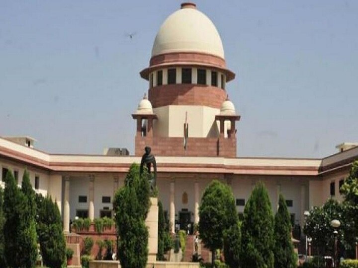 SC agrees to examine Centre's decision to grant 10 pc quota to poor in general category SC refuses to stay implementation of 10% quota for poor in general category