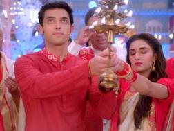OMG! Kasautii Zindagi Kay 2's set catches fire, Parth Samthaan saves co-star