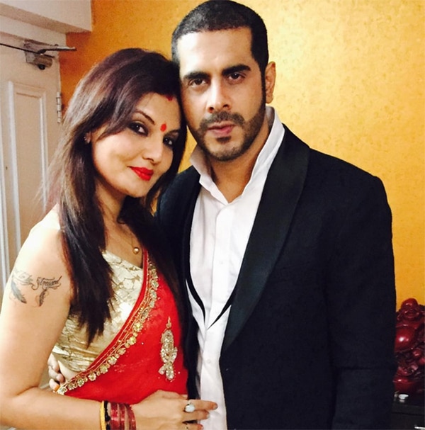 TV couple Deepshikha Nagpal & Kaishav Arora FINALLY separate post filing for DIVORCE in 2016