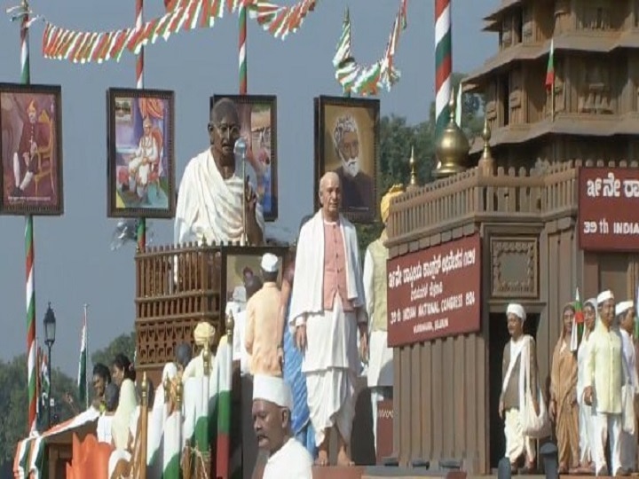 Facets of Mahatma Gandhi's life depicted in 22 tableaux take centre stage at Rajpath Facets of Mahatma Gandhi's life depicted in 22 tableaux take centre stage at Rajpath