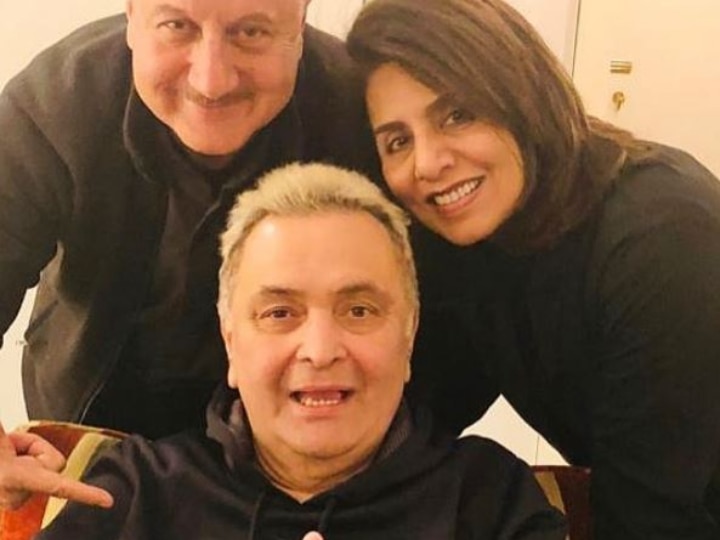 Rishi Kapoor shares health update; Says treatment is going on in the US, hopefully will recover soon Rishi Kapoor opens up on his treatment in the US: ‘Hopefully, will recover soon’