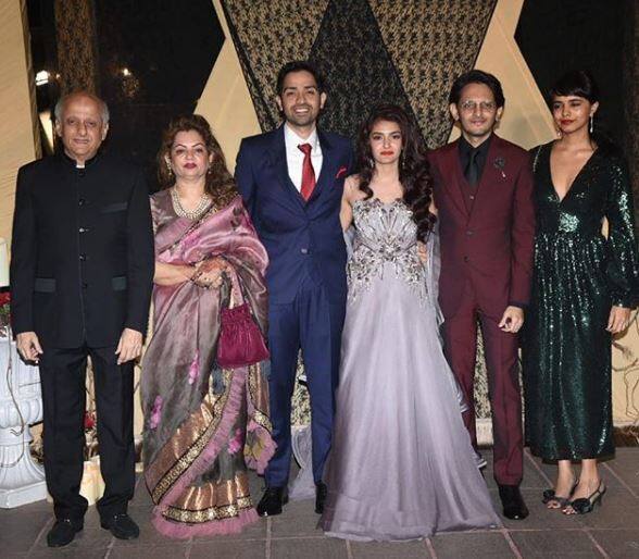 Alia Bhatt and Pooja Bhatt’s cousin Sakshi Bhatt got married to her fiancé Mazahir on January 25 in the presence of their family members in Mumbai. Sakshi, who is filmmaker Mukesh Bhatt and Nilima Bhatt’s daughter, hosted a wedding reception on the same date. Check out some inside pictures from the star-studded party.