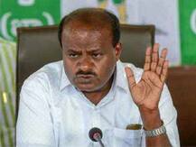 Congress, JD-S stay \'united\' after Kumaraswamy threatens to quit