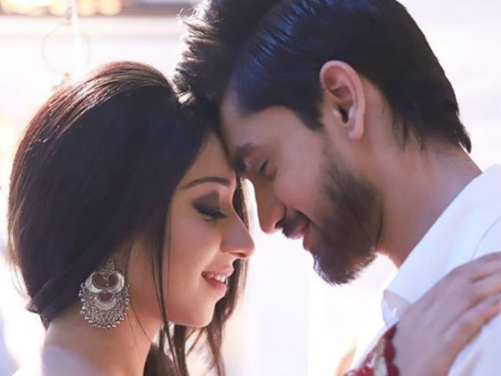 'Yeh Teri Galiyan' lead couple Vrushika Mehta & Avinash Mishra are in a RELATIONSHIP? 'Yeh Teri Galiyan' lead couple Vrushika Mehta & Avinash Mishra are DATING?