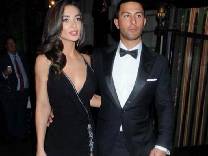 '2.0' actress Amy Jackson & beau George Panayiotou to have a Greek wedding in 2020? Amy Jackson & boyfriend George Panayiotou to have a Greek wedding in 2020?