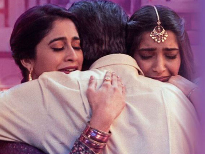 Ek Ladki Ko Dekha Toh Aisa Laga MOVIE REVIEW: Sonam Kapoor-Rajkumar Rao starrer is a beautiful love story of acceptance!