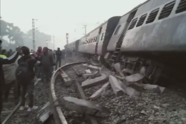  Of the 29 people injured in the accident, two have suffered grievous injuries, while 27 have received 