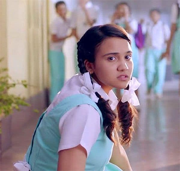 The actress is playing an innocent character in her TV show & is a hottie in real-life.