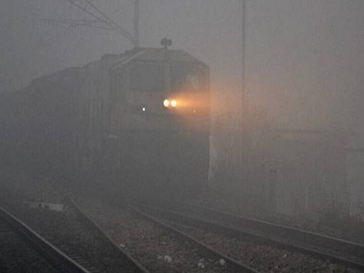 Trains including Guwahati- Anand Vihar Terminal North East Express, Jogbani- Anand Vihar Terminal Seemanachal Express, Saharsa-Patliputra Janhit Express, Delhi-Dibrugarh Express, New Delhi- Dibrugarh Town Rajdhani Express and Anand Vihar-Naharlagun Arunachal Express have been diverted. All trains diverted via Danapur-Mokama instead of Danapur-Patliputra-Barauni will stop at Patna Junction. (Representative photo: PTI)