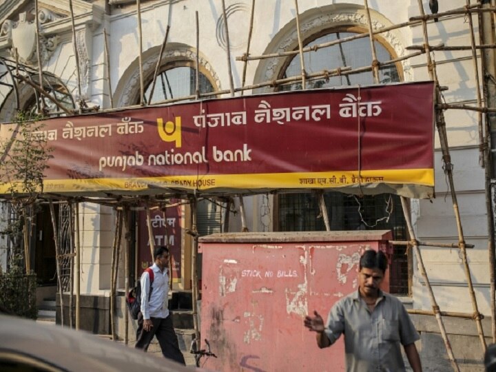 PNB scam: DRT summons Nirav Modi in Rs 14,000 cr fraud case; Union Bank also a party PNB scam: DRT summons Nirav Modi in Rs 14,000 cr fraud case; Union Bank also a party