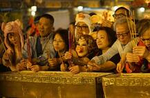 PICTURES: China welcomes \'Year of the Pig\'; celebrates lunar new year with gusto