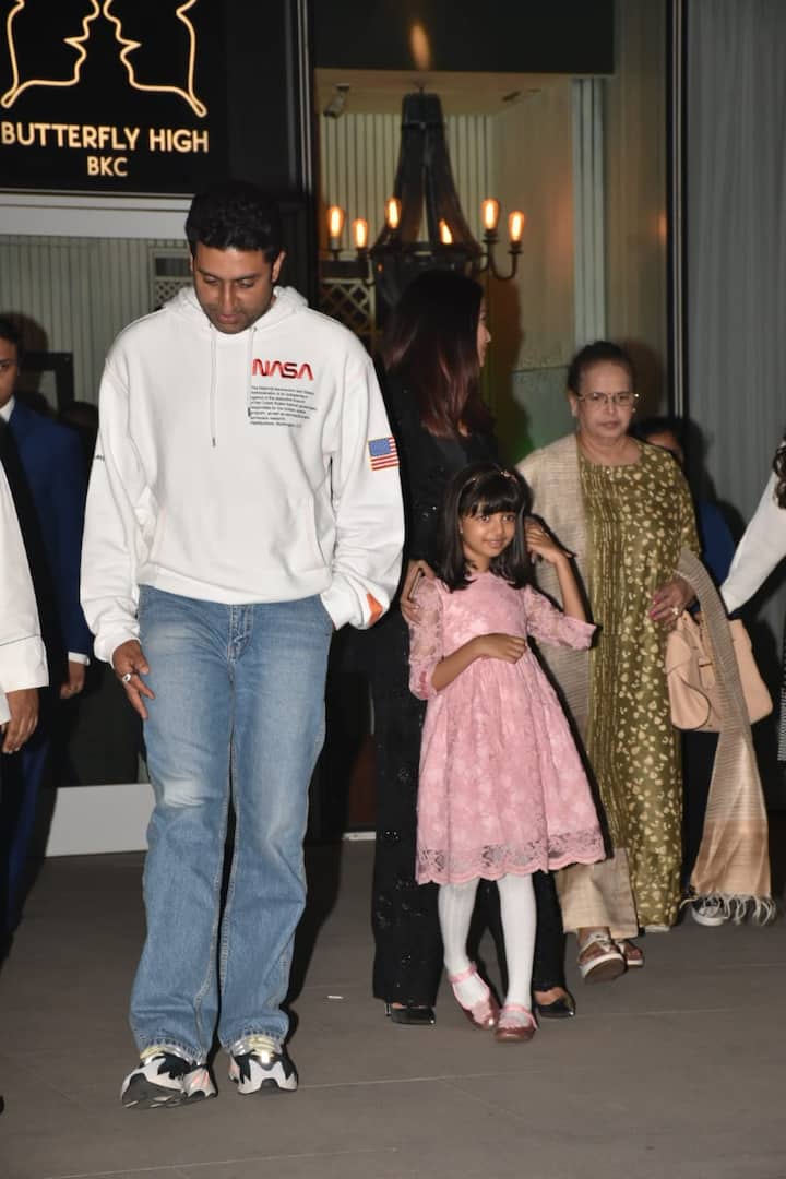 Aishwarya's mom, Brindya Rai was also present
