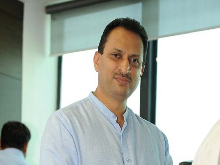 Ananth Kumar Hegde sparks another political row; calls certain newspaper, tv channels editors as urban naxals: Sources Ananth Kumar Hegde sparks another political row; calls newspaper, tv channels editors as urban naxals