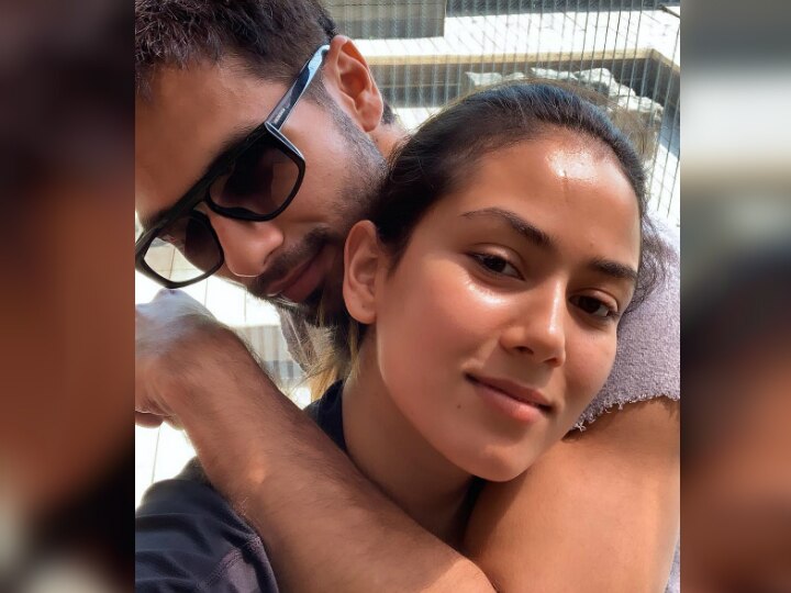Shahid Kapoor shares a loved up pic with wife Mira Rajput sans makeup & they look adorable together! Shahid shares a loved-up pic with wife; Mira looks STUNNING even SANS MAKEUP!