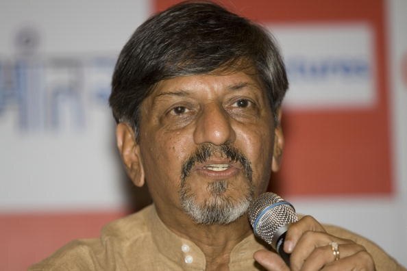 Veteran actor Amol Palekar's speech at NGMA interrupted for criticising government Veteran actor Amol Palekar's speech at NGMA interrupted for criticising government; video goes viral