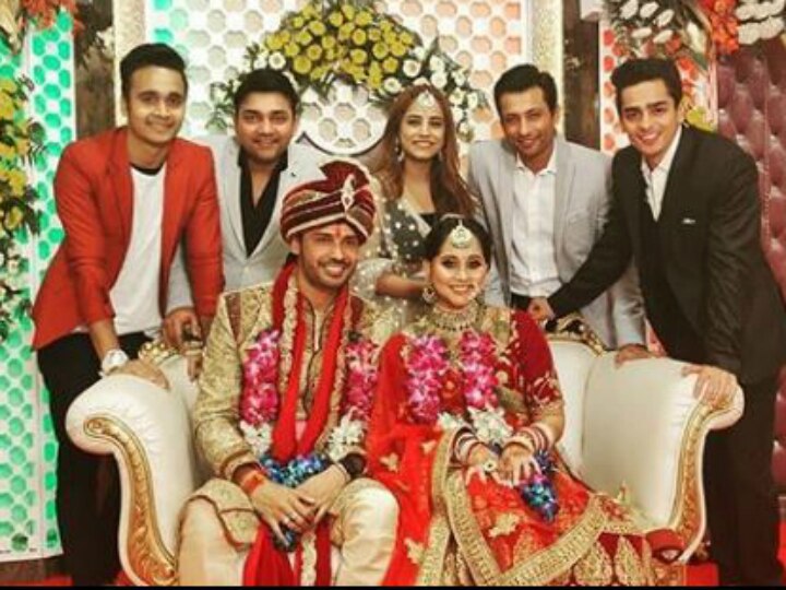 'Nimki Mukhiya' lead actor Abhishek Sharma aka Babbu Singh ties the knot with Apeksha Dandekar; Co-star Bhumika Gurung shares wedding pictures on social media! PICS & VIDEOS: 'Nimki Mukhiya' lead actor Abhishek Sharma ties the knot with Apeksha Dandekar!