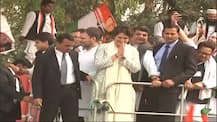 PICTURES: Priyanka Gandhi\'s mega road show in Lucknow with Congress President Rahul Gandhi