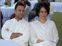 ‘Social Media Superstar Born’: Shashi Tharoor on Priyanka Gandhi Vadra’s ‘followers’ on Twitter
