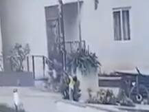 Hyderabad: 6-yr-old dies after being electrocuted by a lamp post (Video)