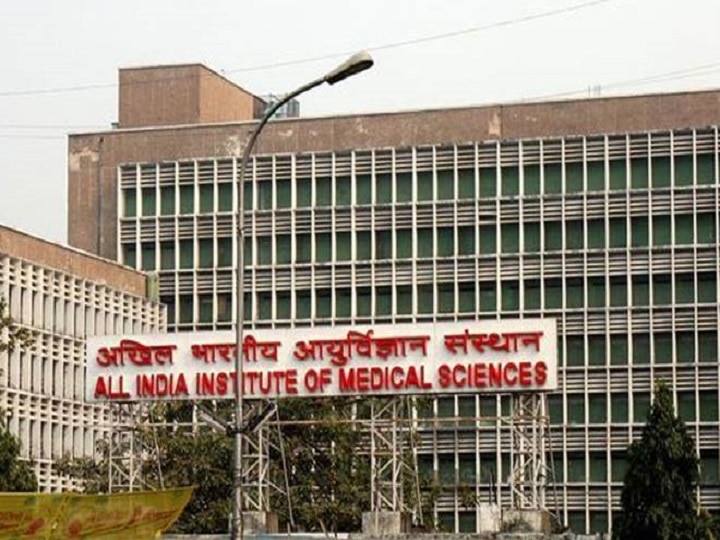 AIIMS doctors threaten to stop work if administration fails to act on theft complaints AIIMS doctors threaten to stop work if administration fails to act on theft complaints