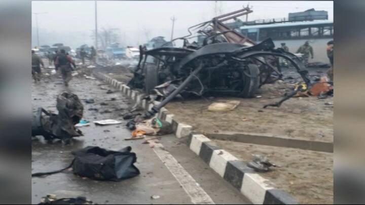 Terrorist outfit Jaish-e-Mohamed has claimed the responsibility of the attack. The outfit has said that it was a suicide attack, while the official statement from CRPF has stated that it was an IED blast. 