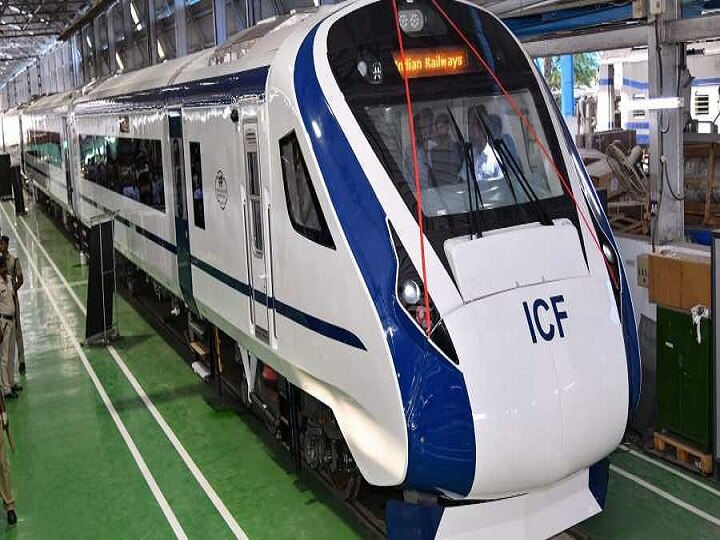 India's fastest train Vande Bharat Express breaks down one day after inauguration by PM Modi India's fastest train Vande Bharat Express breaks down one day after inauguration by PM Modi