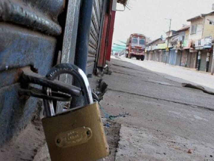 Normal life affected after bandh call against attacks on Kashmiris Normal life affected after bandh call against attacks on Kashmiris