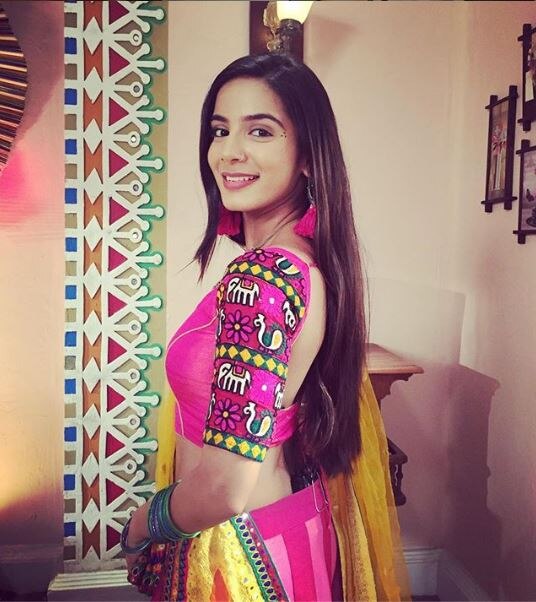 Aanchal Khurana to replace Nikki Sharma as Shashank Vyas' sister in 'Roop'!