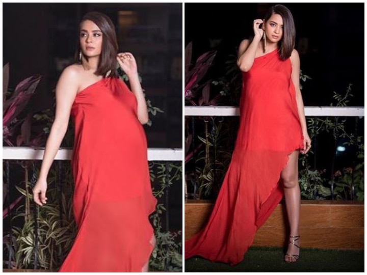 Mirchi Music Awards 2019: Surveen Chawla flaunts her heavy baby bump with elegance! SEE PICS! Mommy-to-be Surveen Chawla flaunts her heavy baby bump in latest pictures!