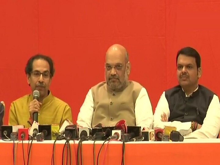 Maharashtra: BJP, Shiv Sena announce poll pact for Lok Sabha, assembly elections Maharashtra: BJP, Shiv Sena announce poll pact for Lok Sabha, Assembly elections