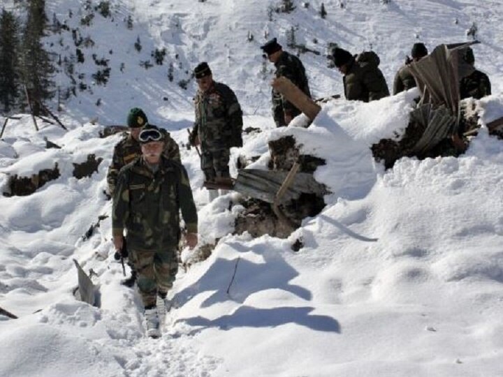 6 Army jawans feared dead in avalanche in Himachal Pradesh's Kinnaur 6 Army jawans feared dead in avalanche in Himachal Pradesh's Kinnaur