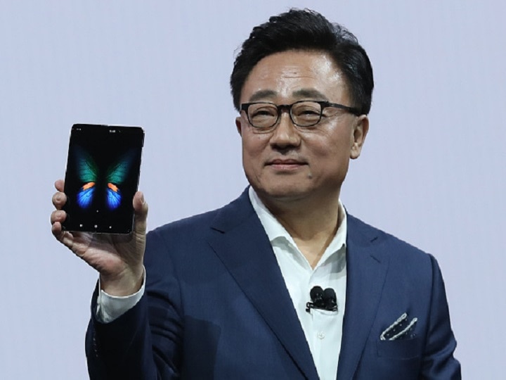 Samsung launches Galaxy Fold - folding smartphone, first 5G handset Samsung launches Galaxy Fold - folding smartphone, first 5G handset