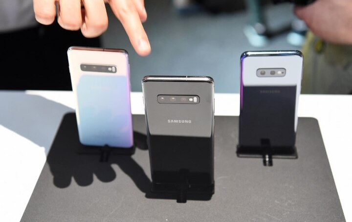 Samsung launches Galaxy S10, S10+, S10e smartphones: Price, specifications, features and more Samsung launches Galaxy S10, S10+, S10e smartphones: Price, specifications, features and more