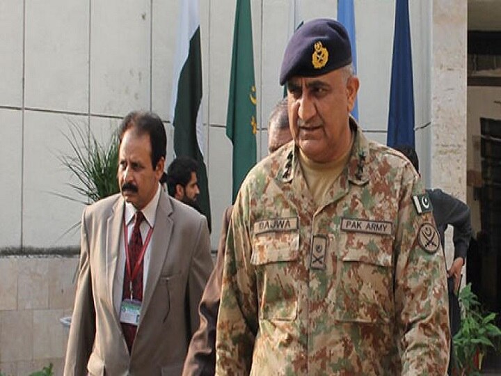Pulwama attack: Petrified Pakistan Army Chief Bajwa visits LoC; issues 'hollow threats' to India Pulwama attack: Petrified Pakistan Army Chief Bajwa visits LoC; issues 'hollow threats' to India