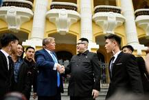 PHOTOS: Lookalikes of Trump, Kim Jong caught in Hanoi before summit; their pics will leave you puzzled!