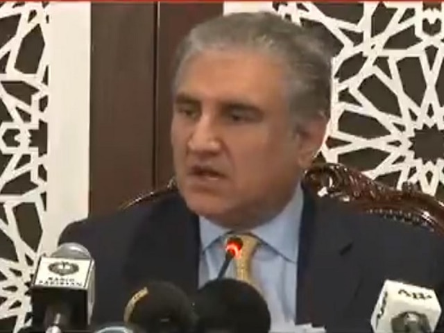 Upset over OIC invitation to Sushma Swaraj, Pak's Qureshi says he won't participate Irked over invitation to Sushma Swaraj, Pakistan's Qureshi says he won't participate in OIC meeting