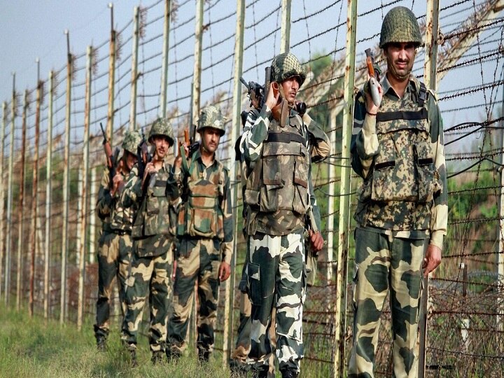 After IAF airstrike in Balakot, Pakistan resorts to mortar shelling in Poonch district; 8th ceasefire violation since Pulwama attack After IAF airstrike in Balakot, Pakistan resorts to mortar shelling in Poonch district; 8th ceasefire violation since Pulwama attack