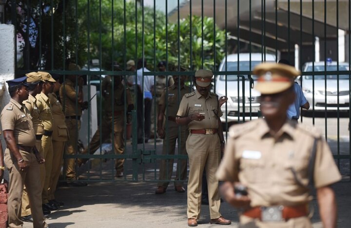 Two Sri Lankan nationals murder kin in Colombo, get nabbed in Tamil Nadu Two Sri Lankan nationals murder kin in Colombo, get nabbed in Tamil Nadu