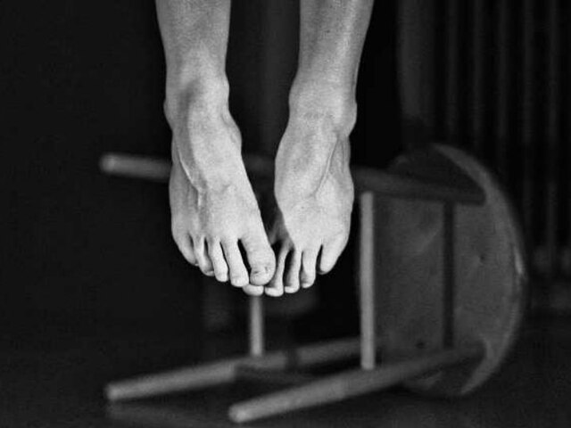 48-year-old documentary filmmaker hangs himself Kolkata-based documentary filmmaker hangs himself