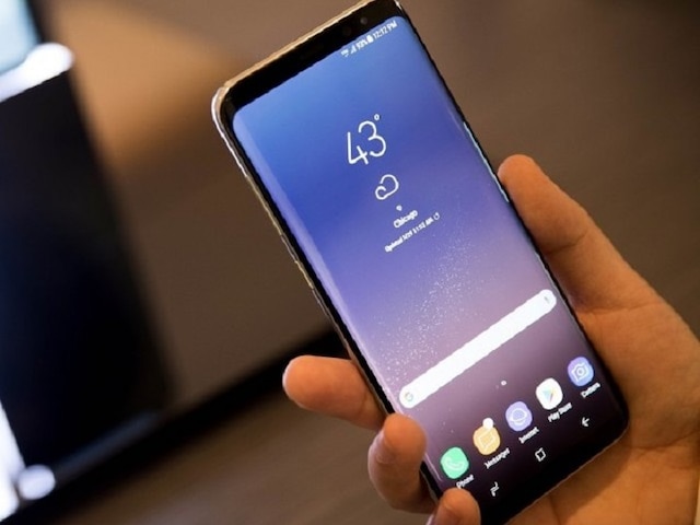 Planning to buy a smartphone this week? Check out these trending devices under Rs 20,000 Best smartphones under Rs 20,000: Check out these trending devices by Samsung, Redme and Realme