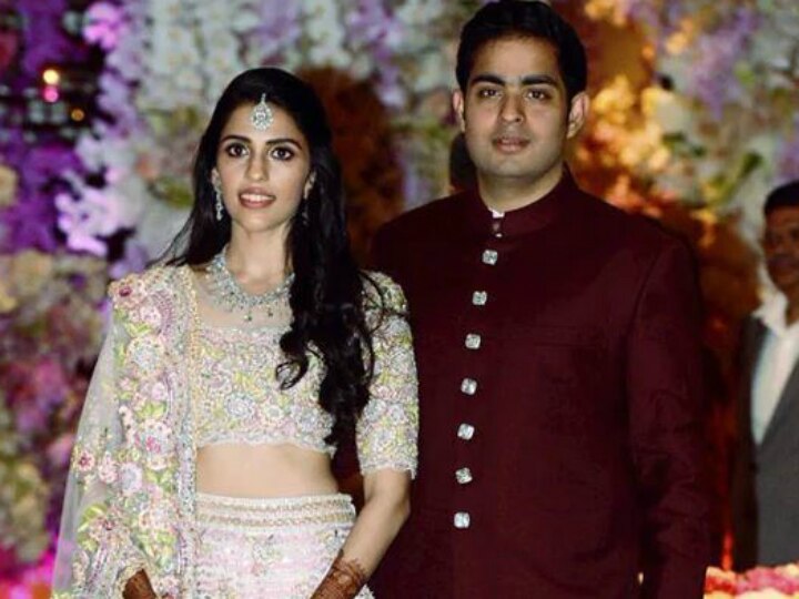 Akash Ambani-Shloka Mehta Wedding: Ambanis host musical evening ahead of the couple's marriage! Ambanis host musical evening ahead of Akash Ambani, Shloka Mehta's wedding!