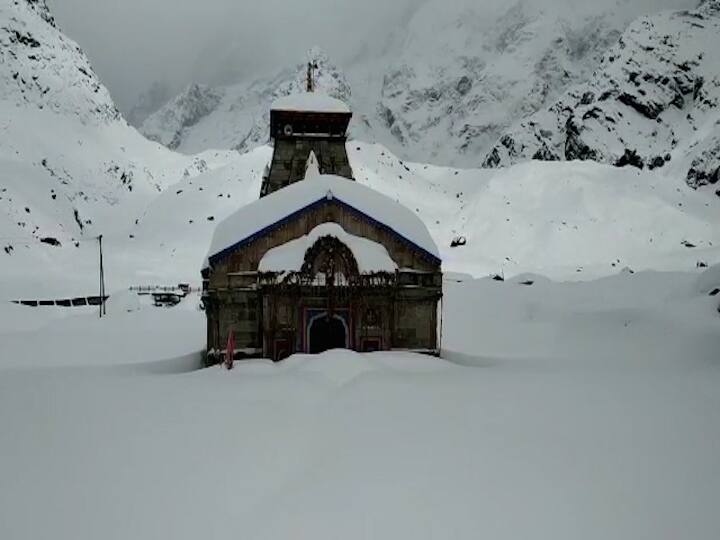 NEW DELHI: Rough weather struck Kedarnath due to heavy snowfall. /ABP News Grab