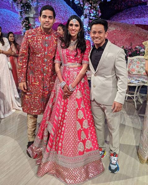 FIRST PIC from Akash Ambani-Shloka Mehta's WEDDING RECEPTION is here; Newlyweds look like a match made in heaven!