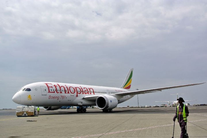 US aviation authority says 'no basis' to ground Boeing 737 MAX jets after Ethiopian Airlines crash US aviation authority says 'no basis' to ground Boeing 737 MAX jets after Ethiopian Airlines crash