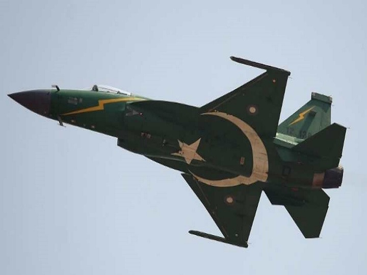 Amid tensions with India, Pakistan successfully test fires smart weapon from JF-17 Thunder fighter jet Amid tensions with India, Pakistan successfully test fires 