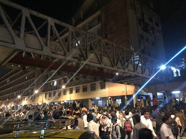 Pictures: Footover Bridge Connecting CST Platform Collapses In Mumbai, Rescue Operation Underway Pictures: Footover Bridge Connecting CST Platform Collapses In Mumbai, Rescue Operation Underway